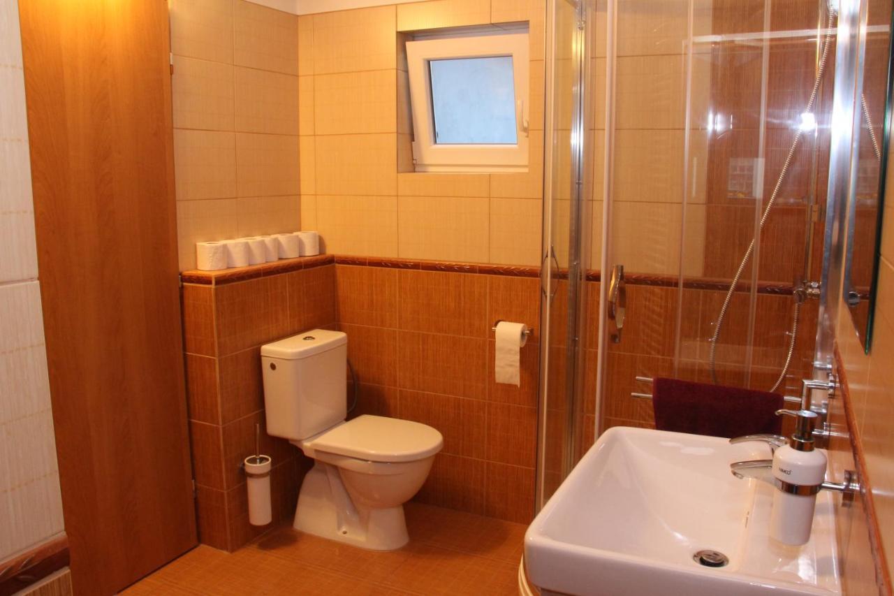 Apartman U Kacaku Vrchlabi Luaran gambar
